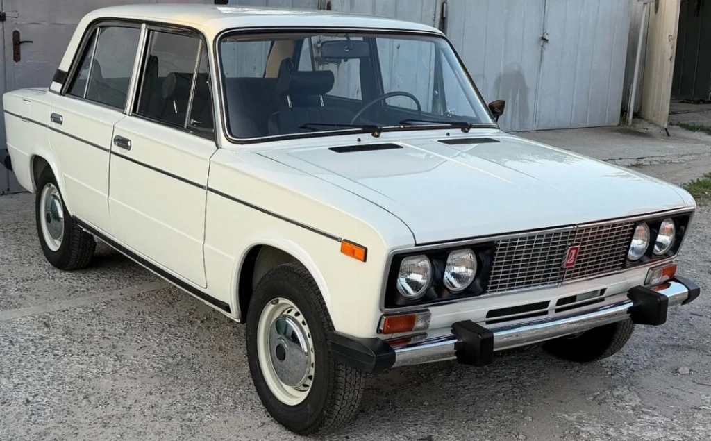 Майже не їздив: ВАЗ-2106 1991 року продають за ціною нового авто (фото)