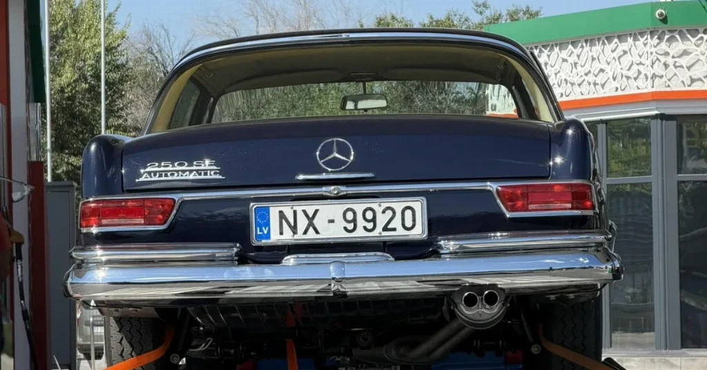 Mercedes-Benz W111 Mercedes-Benz W111