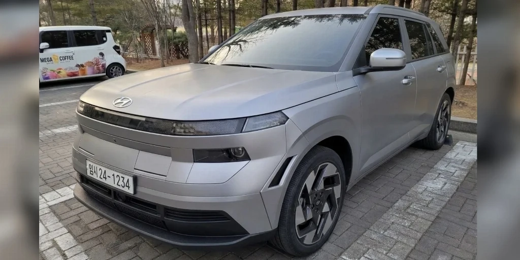 Новий Hyundai Kona на підході: радикально змінений дизайн і до 190 к.с.