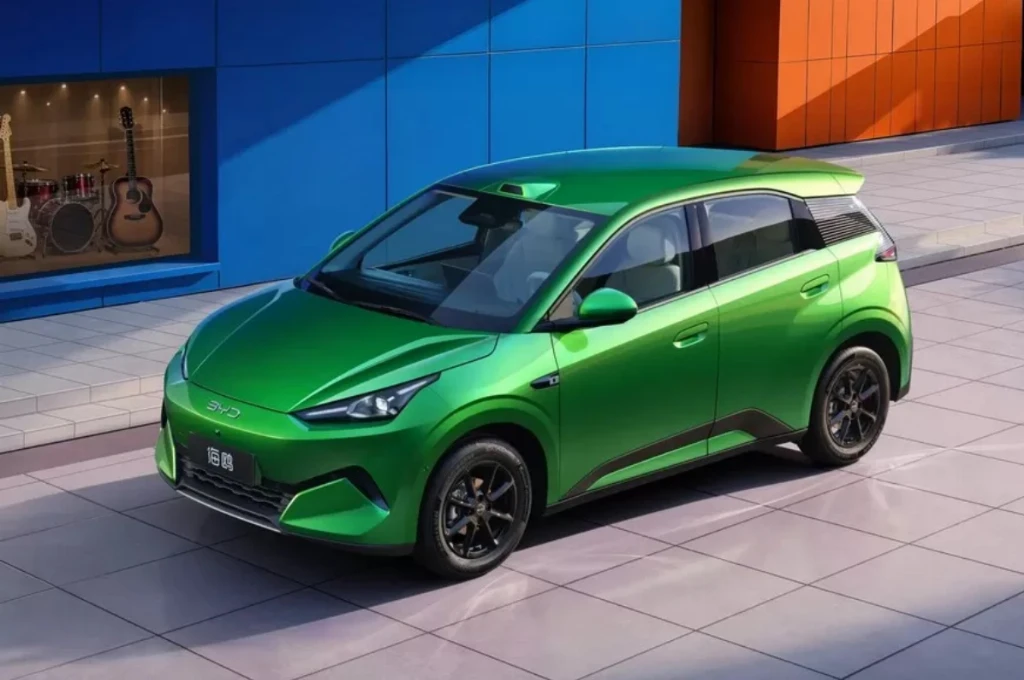 Доступний електромобіль BYD Seagull розкрив ключові деталі